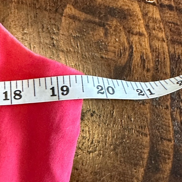 Boden | Sheath Dress with Appliqué Keyhole Neckline in Nantucket Pink/Red - Picture 8 of 9